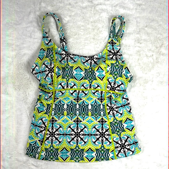 Athletic Works Other - Athleta Tankini Swim Top  Built in soft Bra Womens size XS